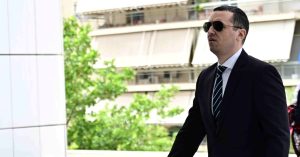 Δίκη «Σπαρτιατών»: Αθώοι όλοι οι κατηγορούμενοι, και ο Κασιδιάρης, για εξαπάτηση των εκλογέων