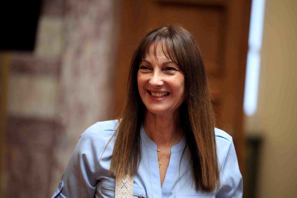 Κατεπείγουσα ερώτηση της Ελ. Κουντουρά στην Κομισιόν για το «μπλακ άουτ» στον ελληνικό εναέριο χώρο