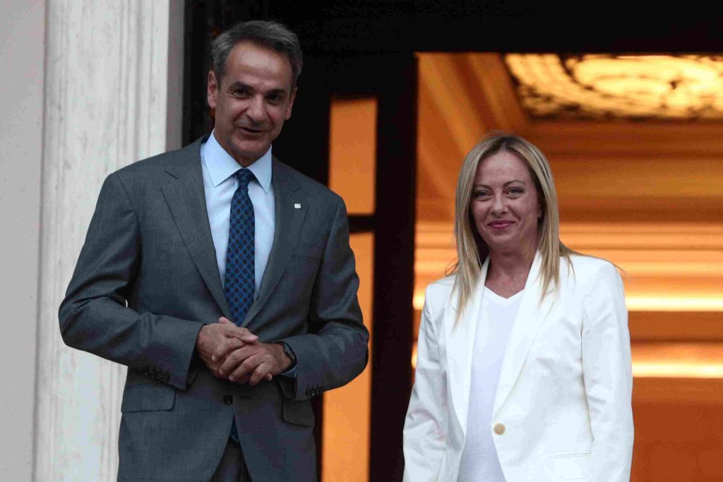 Προχωρούν οι συνομιλίες για την ηλεκτρική διασύνδεση Ελλάδας-Ιταλίας