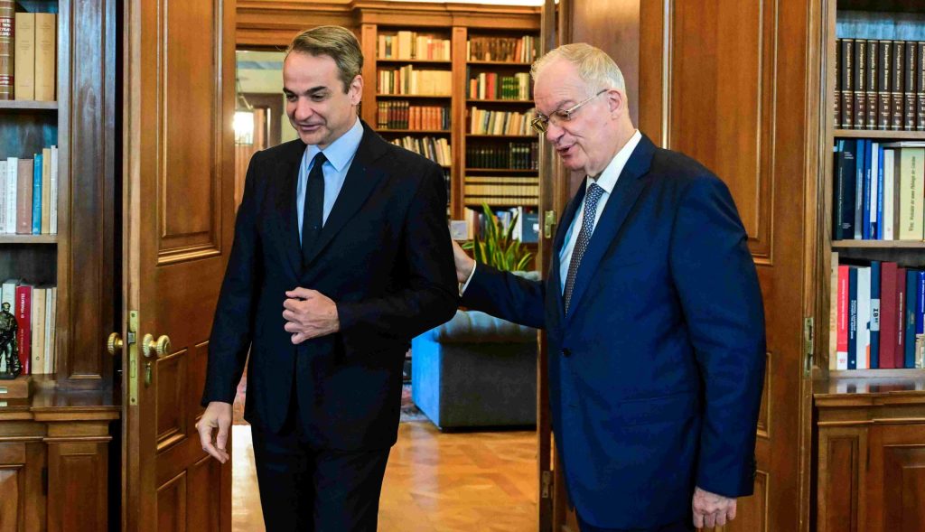 Συγχαρητήρια από ΠτΔ, πρωθυπουργό και πρόεδρο της Βουλής στον Ντούσκο για το χρυσό