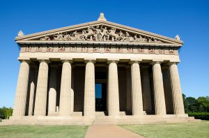 Nashville – “Η Αθήνα του Νότου”: Το αντίγραφο του Παρθενώνα το 1897 με το χρυσό άγαλμα της θεάς Αθηνάς