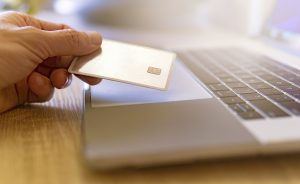 Το B2B ηλεκτρονικό εμπόριο: Η δύναμη πίσω από τις σύγχρονες επιχειρήσεις -Πώς λειτουργεί και ποια τα οφέλη