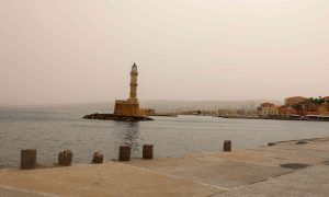 Αφρικανική σκόνη “πνίγει” τα Χανιά – Προσοχή στις ευπαθείς ομάδες πληθυσμού