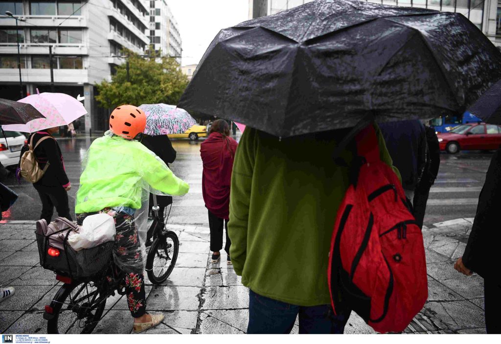 Κακοκαιρία με ισχυρές βροχές και καταιγίδες σε Μακεδονία, Ιόνιο, Ήπειρο, Πελοπόννησο, Αθήνα και Θεσσαλονίκη