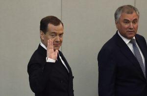 Μεντβέντεφ: Οι πολεμοχαρείς Ευρωπαίοι απέτυχαν να ξεπεράσουν τον Τραμπ
