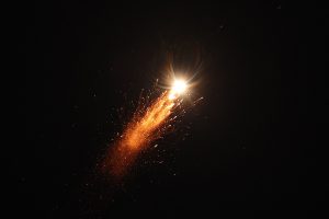 Πανικός σε εμπορικό κέντρο στην Ντόχα την ώρα της πυραυλικής επίθεσης του Ιράν(vid)
