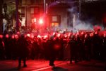 Protestors against policemen