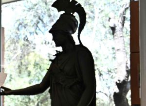 ΥΠΠΟ: Αποδόθηκε στο κοινό το Νέο Πωλητήριο του αρχαιολογικού χώρου της Ακρόπολης – ΦΩΤΟ