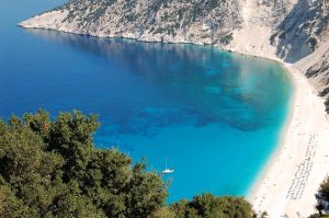 Οι ξένοι θεωρούν αυτή την παραλία ως την ωραιότερη της Ελλάδας! Ξεπέρασε το Πόρτο Κατσίκι
