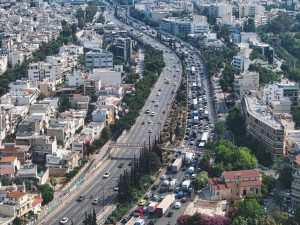 Μποτιλιάρισμα στον Κηφισό και μεγάλες καθυστερήσεις στην Αττική Οδό