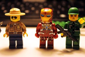 Το Ιράν απειλεί το Ισραήλ…στο LEGO Wars! Επικό βίντεο