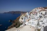 santorini-7296367_1280 (1)