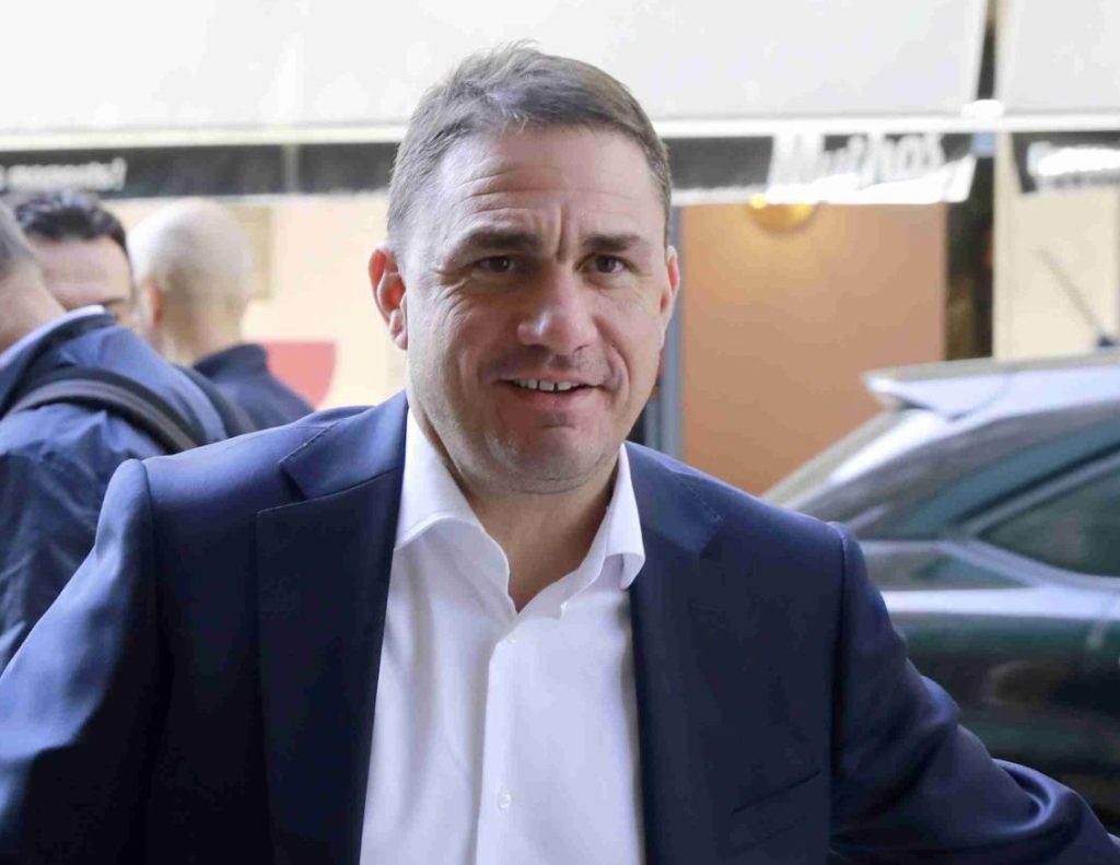 Κριτική Τσουκαλά στην κυβέρνηση: Το 46% του Ελλήνων δεν μπορούν να πάνε διακοπές