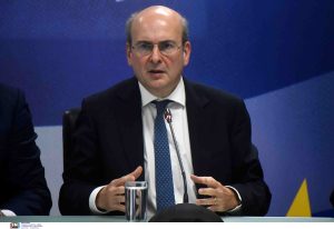 Κ. Χατζηδάκης: Ανησυχητική η κλιμάκωση στη Μέση Ανατολή – Εγκυμονεί κινδύνους ίσως για ευρύτερη ανάφλεξη
