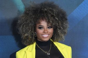 Η Φλερ Ιστ εμφανίζεται ως Τίνα Τέρνερ στο μιούζικαλ «Tina- The Tina Turner»