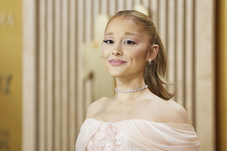 Αριάνα Γκράντε: Στα σκαριά το νέο άλμπουμ της – Θα κυκλοφορήσει το καλοκαίρι