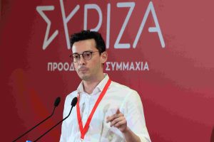 Στ. Καλπάκης: «Αντίθετη με το διεθνές δίκαιο και το Σύνταγμα η τροπολογία για την αναστολή ασύλου»