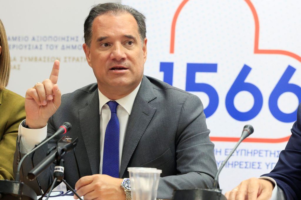 Λάρισα: Τα δύο νοσοκομεία της πόλης επισκέφθηκε ο Άδ. Γεωργιάδης