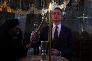 Συνεχίζεται η επίσκεψη Μητσοτάκη στο Άγιο Όρος