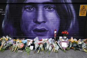 “Λύγισε” η Sharon Osbourne στην κηδεία του Ozzy – Ο ξεχωριστός τρόπος που τον τίμησαν τα παιδιά του, vid