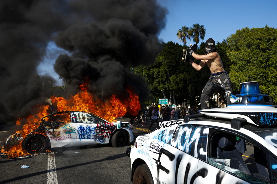 «Κατέστρεψαν τις χριστιανικές χώρες της λευκής φυλής. Τους έμεινε μόνο η Ρωσία»: Επίκαιρο όσο ποτέ το ΒΙΝΤΕΟ