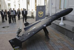 Ιστορικό κάζο! Με… αμερικανικά οχήματα οι επιδρομές ρωσικών drones στην Ουκρανία, vid
