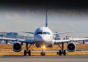 H συγκινητική έκπληξη πιλότου στη γιαγιά του λίγο πριν την πτήση – ΒΙΝΤΕΟ