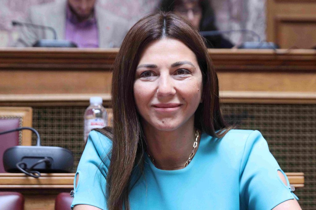 Ζαχαράκη από Θεσσαλονίκη: «Ένα άλμα συντελείται ήδη στο δημόσιο σχολείο και στα πανεπιστήμιά μας»