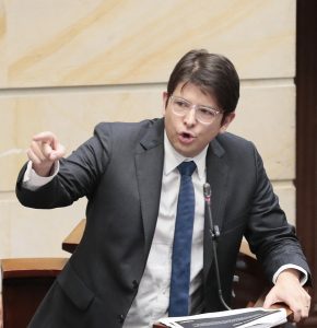 Κολομβία: 7 χρόνια κάθειρξης στον έφηβο εκτελεστή του γερουσιαστή Ουρίμπε