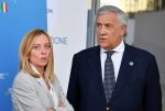 Italian Prime Minister Giorgia Meloni (L) and the Foreign Minister Antonio Tajani