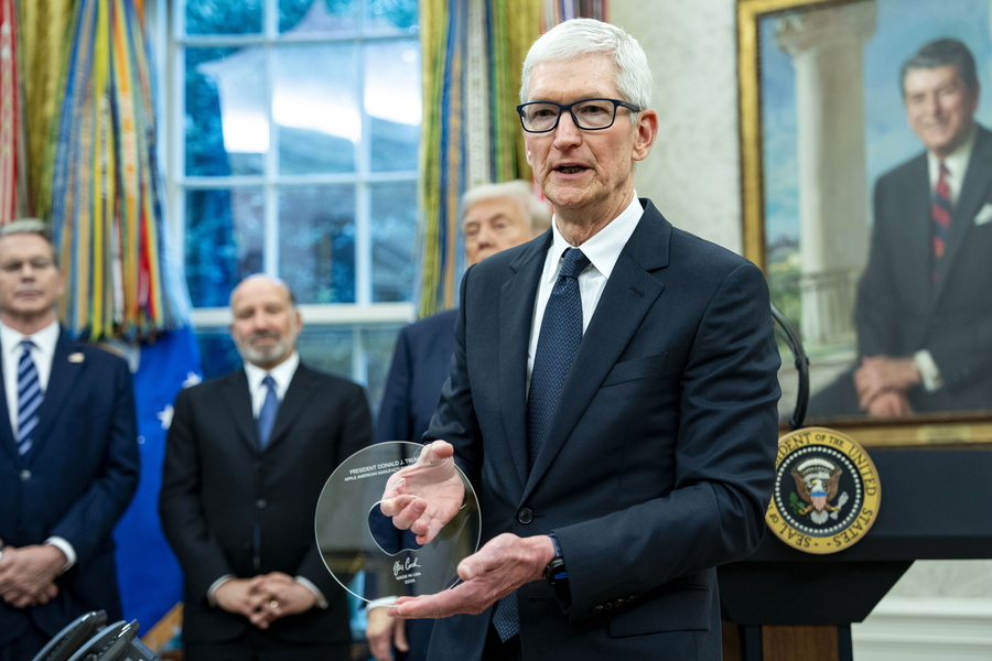 Apple CEO Tim Cook