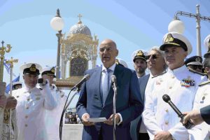 Ν. Δένδιας: Στην Τήνο για τον εορτασμό της Κοιμήσεως της Θεοτόκου και την επέτειο τορπιλισμού του καταδρομικού «Έλλη»