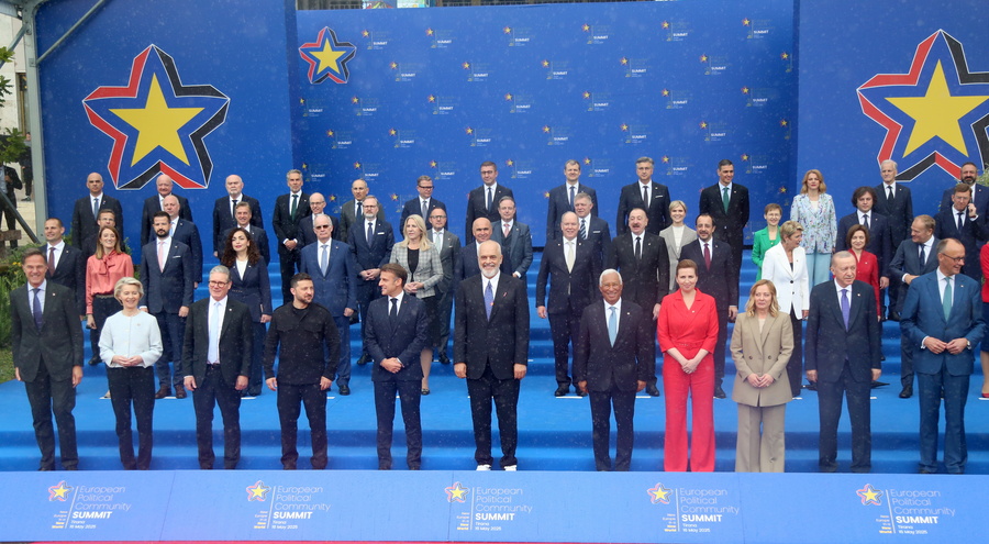 Τελεσίγραφο 26 Ευρωπαίων ηγετών που θα προκαλέσει νευρικό γέλιο σε Πούτιν-Τραμπ