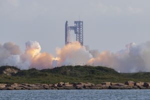 SpaceX: Επιτυχής ήταν η 10η δοκιμαστική πτήση του μεγαλύτερου πυραύλου στον κόσμο, vid