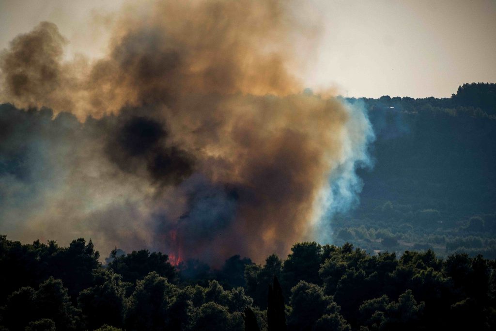 Ενισχύθηκαν οι δυνάμεις στην πυρκαγιά της Μεσσηνίας – Νέο 112 για απομάκρυνση  κατοίκων