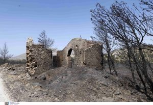 Φωτιά στην Κερατέα: Ελεύθεροι με εισαγγελική εντολή οι δύο υπάλληλοι του ΔΕΔΔΗΕ