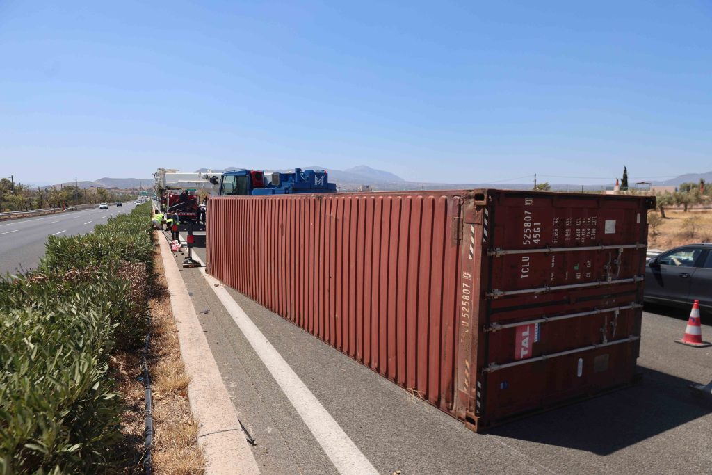 Αποκαταστάθηκε πλήρως η κυκλοφορία στην Αθηνών – Κορίνθου (upd)