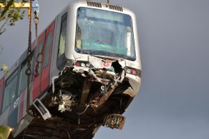 Εκτροχιάστηκε τρένο στη Δανία: Ένας νεκρός και αρκετοί τραυματίες – Δείτε βίντεο