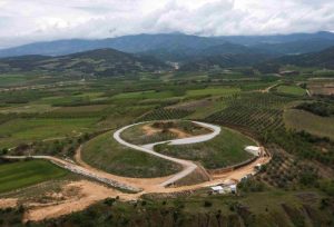 Σέρρες: Παραδίδεται το αργότερο έως τις αρχές του 2028 ο Τύμβος Καστά – Αυτοψία Μενδώνη