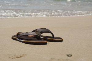 “Είναι δώρο Θεού”: Μεθυσμένος έτρεξε με σαγιονάρες σε αγώνες δρόμου και κέρδισε μετάλλιο! vid