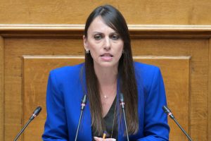 Β. Χαραλαμπογιάννη: Θεσπίζουμε ένα νέο συλλογικό πειθαρχικό όργανο στο δημόσιο με σύγχρονα ψηφιακά εργαλεία