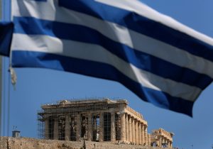 Αμερικανίδα συγκρίνει τον Παρθενώνα του Nashville με της Αθήνας και προκαλεί χαμό, vid