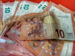 Όλες οι πληρωμές επιδομάτων της νέας εβδομάδας: Αφορά σχεδόν 1,8 εκατ. πολίτες
