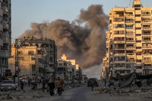 Ο Ισραηλινός ΥΠΑΜ απευθύνει “τελευταία προειδοποίηση” στους κατοίκους της Γάζας να την εγκαταλείψουν