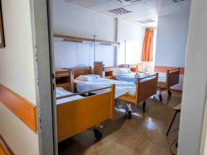Άρτα: Έγκυος έχασε τη ζωή της μέσα στο νοσοκομείο – Έπαθε αλλεργικό σοκ λόγω αντιβίωσης