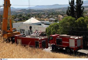 Υπό έλεγχο η φωτιά στο Μουσικό Σχολείο Παλλήνης