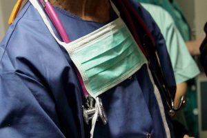 Πρωτοποριακή επέμβαση στη Μυτιλήνη: Αισθητήρας προειδοποιεί για επερχόμενα προβλήματα στην καρδιά 58χρονου