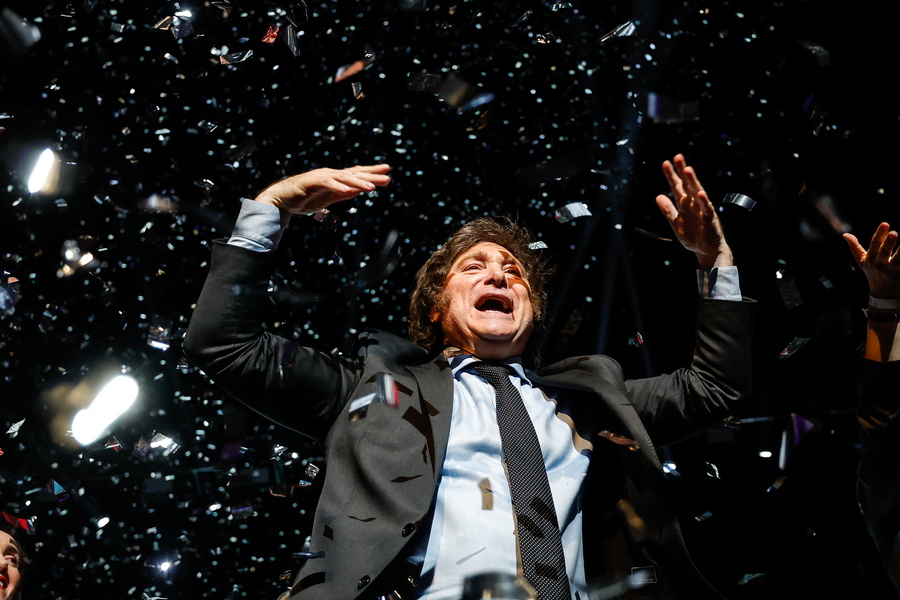 Το ΒΙΝΤΕΟ με Χαβιέρ Μιλέι και Βίκτορ Όρμπαν κέρδισε το διαδίκτυο!