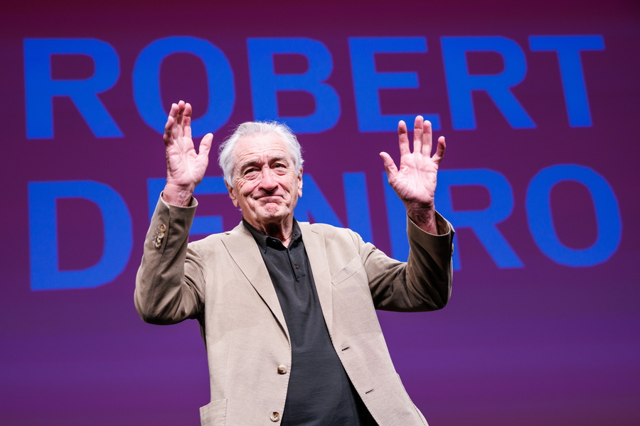 Πέντε άτομα συνελήφθησαν για τον θάνατο του εγγονού του Ρόμπερτ Ντε Νίρο