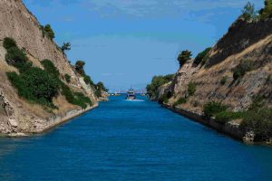Γλυκό νερό 800.000 ετών εντοπίστηκε κάτω από τον θαλάσσιο πυθμένα του Κορινθιακού Κόλπου